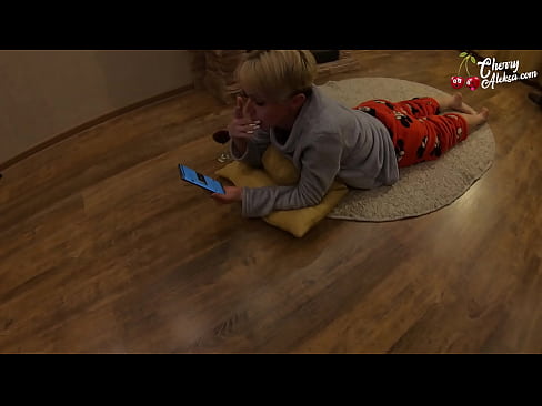 ❤️ Luda plavuša sisa ogroman kurac sisa i poskakuje na njemu - analni seks ❤️ Super porno na bs.pornolymp.ru ❌️